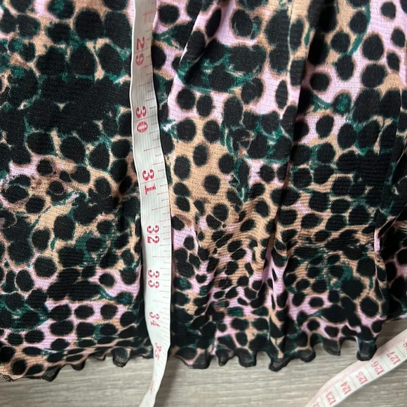 DVF  Viviette wrap-effect ruched printed stretch mesh mini dress - Picture 11 of 11